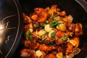 兔肉的营养搭配指南（兔肉美食美味与营养并存）
