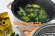 以犬患胰腺炎吃什么食物？（营养均衡的饮食对犬患胰腺炎至关重要）