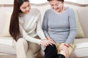 老年北京犬便秘治疗全攻略（宠物也需要关爱，如何有效预防和治疗老年犬便秘？）